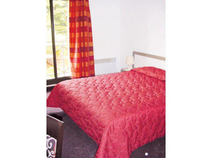 Hotel Les Amandiers Tournon-sur-Rhone Exterior foto
